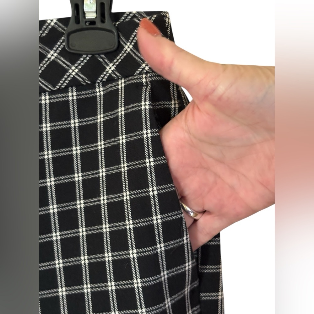 J. Jill Preppy Black/White Checkered Women's Pants. 12 Tall. Like new condition! - Picture 6 of 11
